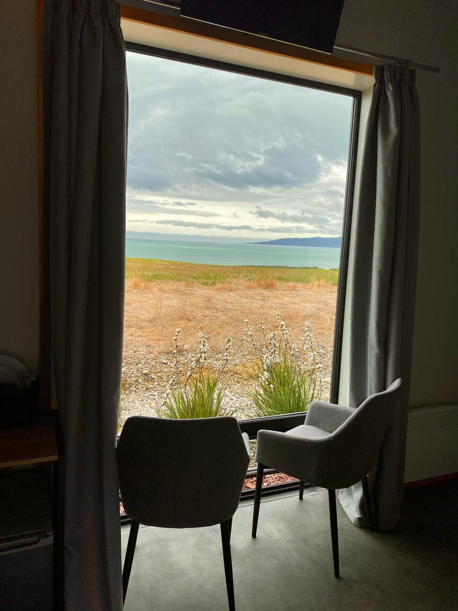 “The Cliffs” Humpridge View Motels Tuatapere Kültér fotó